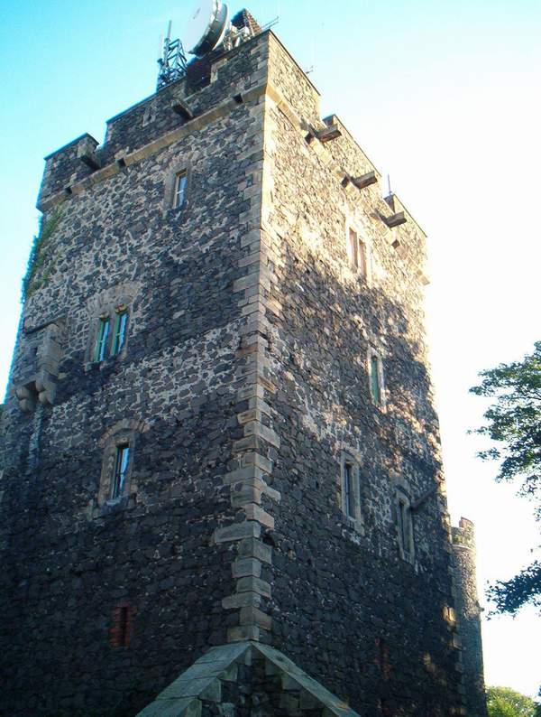Zamek Grodziec Wieża