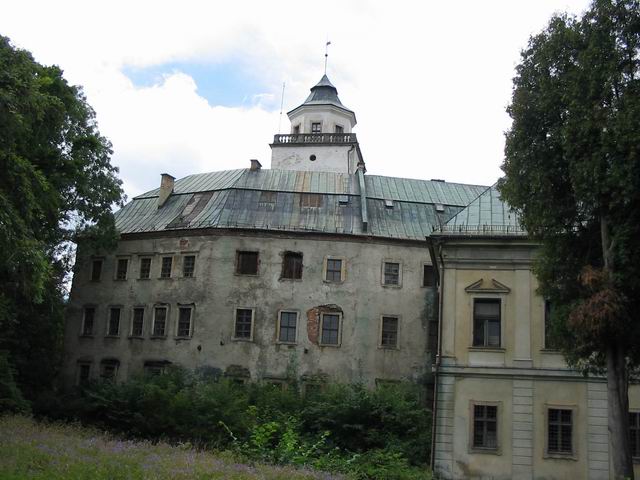 Zamek Międzylesie Widok od frontu
