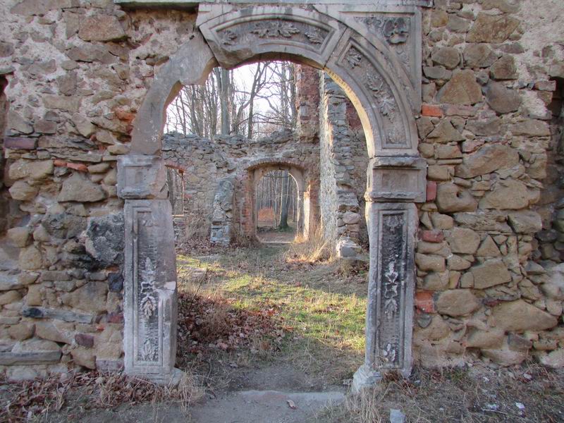 Zamek Stary Książ Drzwi w drzwiach