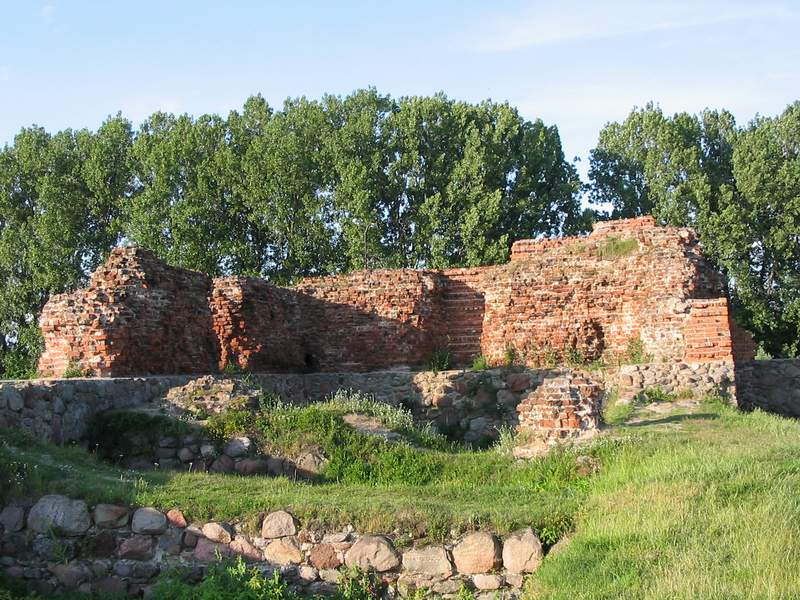 Zamek Rawa Mazowiecka Pozostałe ruiny