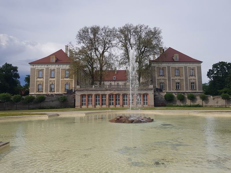 Zamek Żagań Fontanna pałacowa