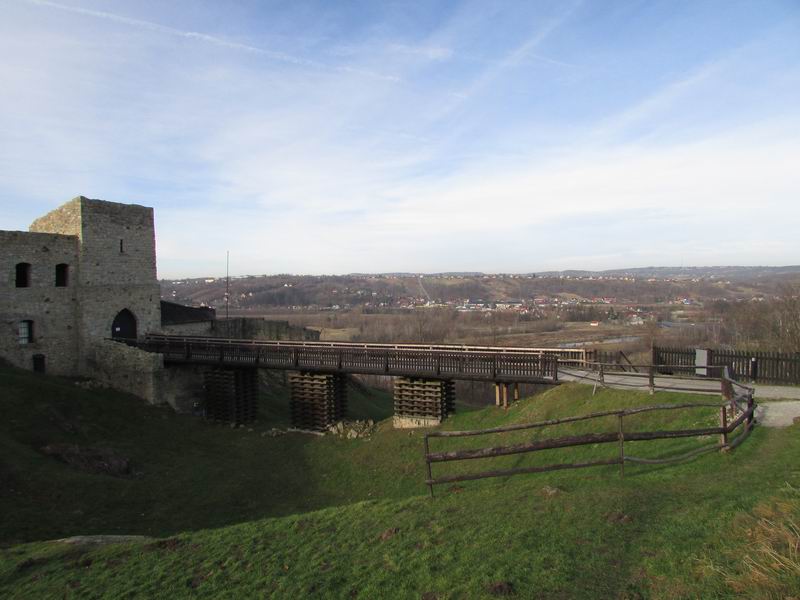 Zamek Dobczyce Most prowadzący do zamku