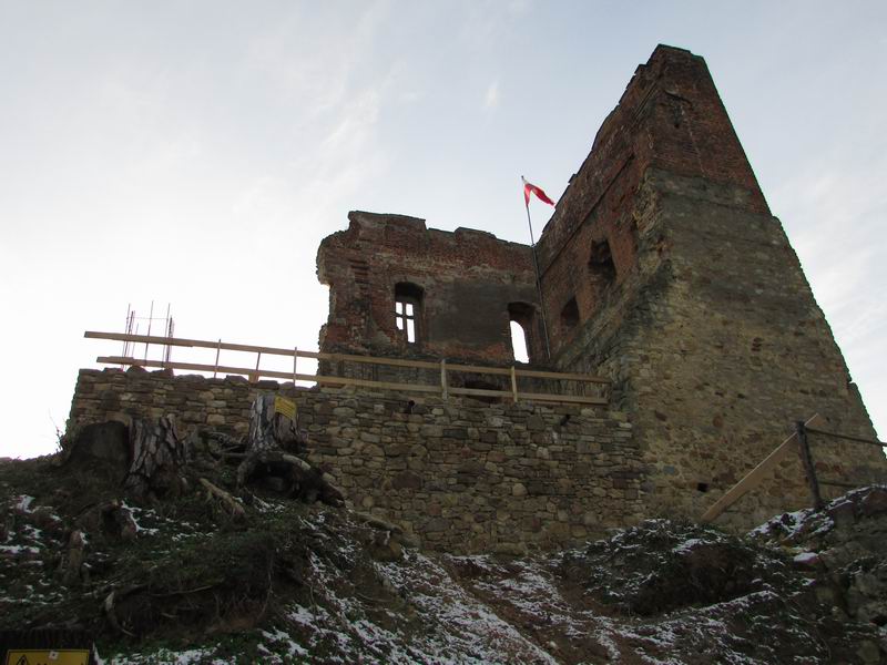 Zamek Melsztyn Widok od strony północnej