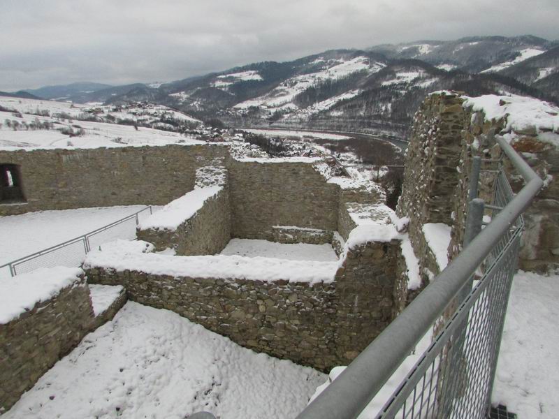Zamek Rytro Pozostałości murów