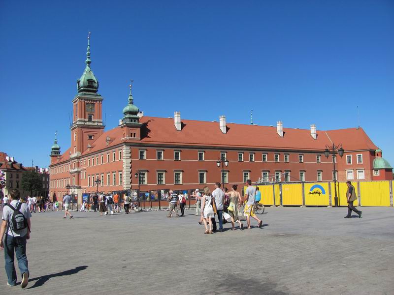 Zamek Warszawa W całej okazałości