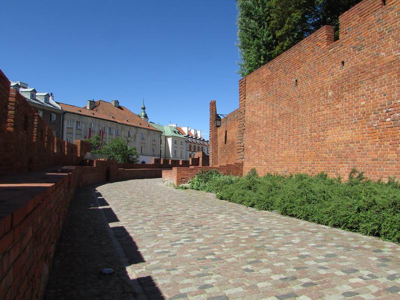 Zamek Warszawa Mury obronne na starówce