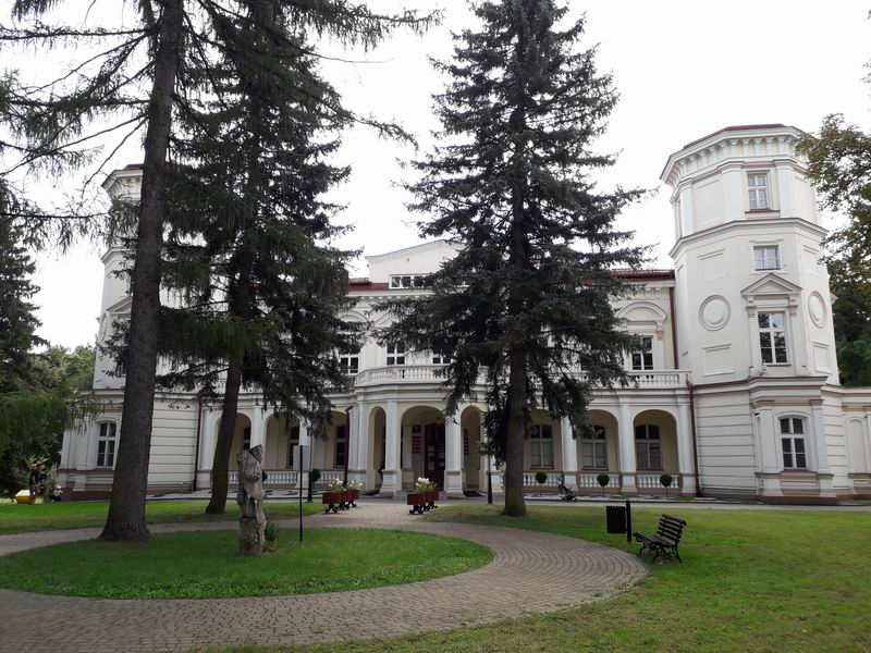 Zamek Przemyśl Park Lubomirskich w Przemyślu - strona północna