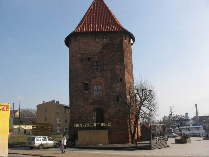 Zamek Gdańsk Baszta Łabędź od zachodu
