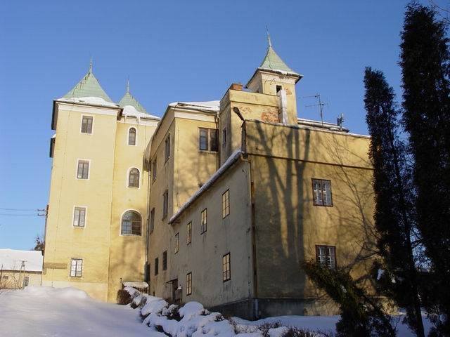 Zamek Grodziec Zamek Grodziec - widok od zachodu