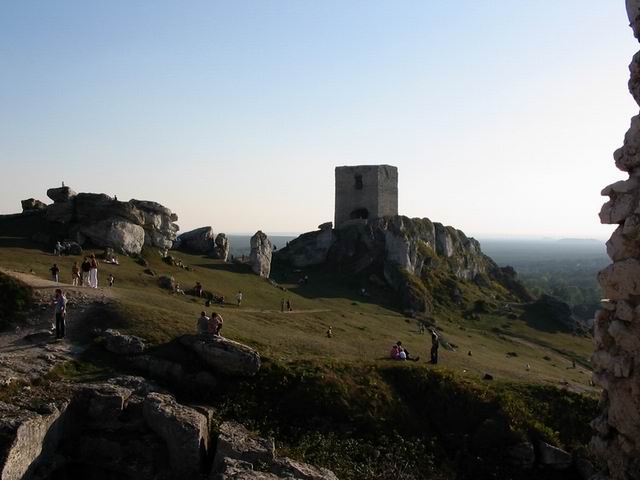 Zamek Olsztyn Widok na drugą wieżę