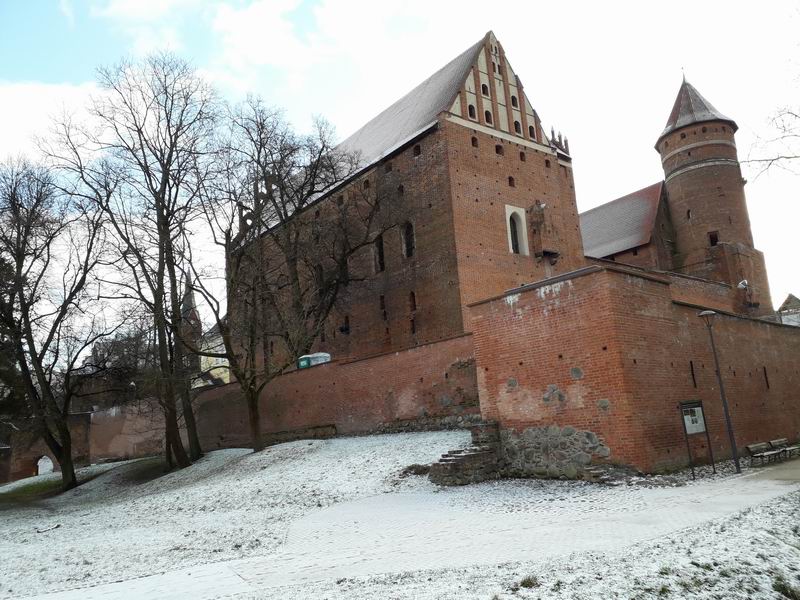 Zamek Olsztyn Północna strona zamku