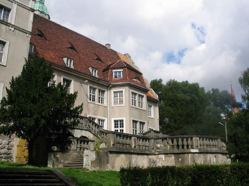 Zamek Płoty zamek Ebersteinów Tył