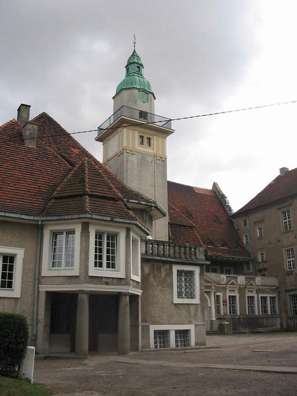 Zamek Płoty zamek Ebersteinów Front